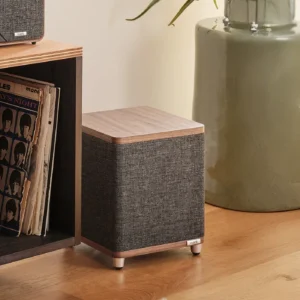 Ruark RS1 Subwoofer walnuss mit dunkelgrauer Stoffbespannung