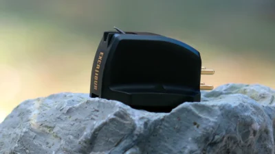 EXCALIBUR BLACK | LOW OUTPUT