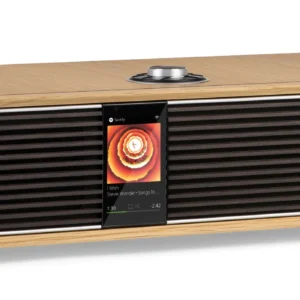 Ruark R410 Anniversary Edition freigestellt und angewinkelt
