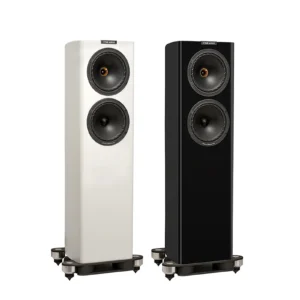 Fyne Audio F702SP weiß und schwarz angewinkelt und ohne Lautsprechergitter
