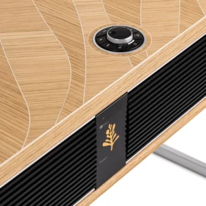 Ruark R810 MiE Eiche angle