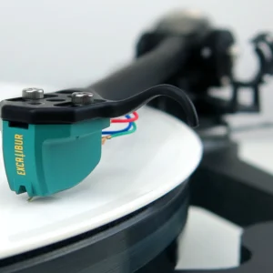 Excalibur Green MC Tonabnehmer montiert auf Rega Planar 8