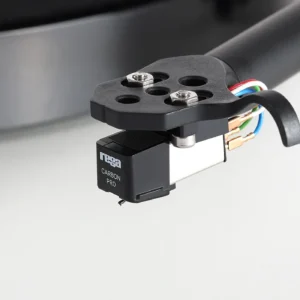 Rega Carbon Pro Tonabnehmer, montiert auf Planar 1, Stylus Upgrade