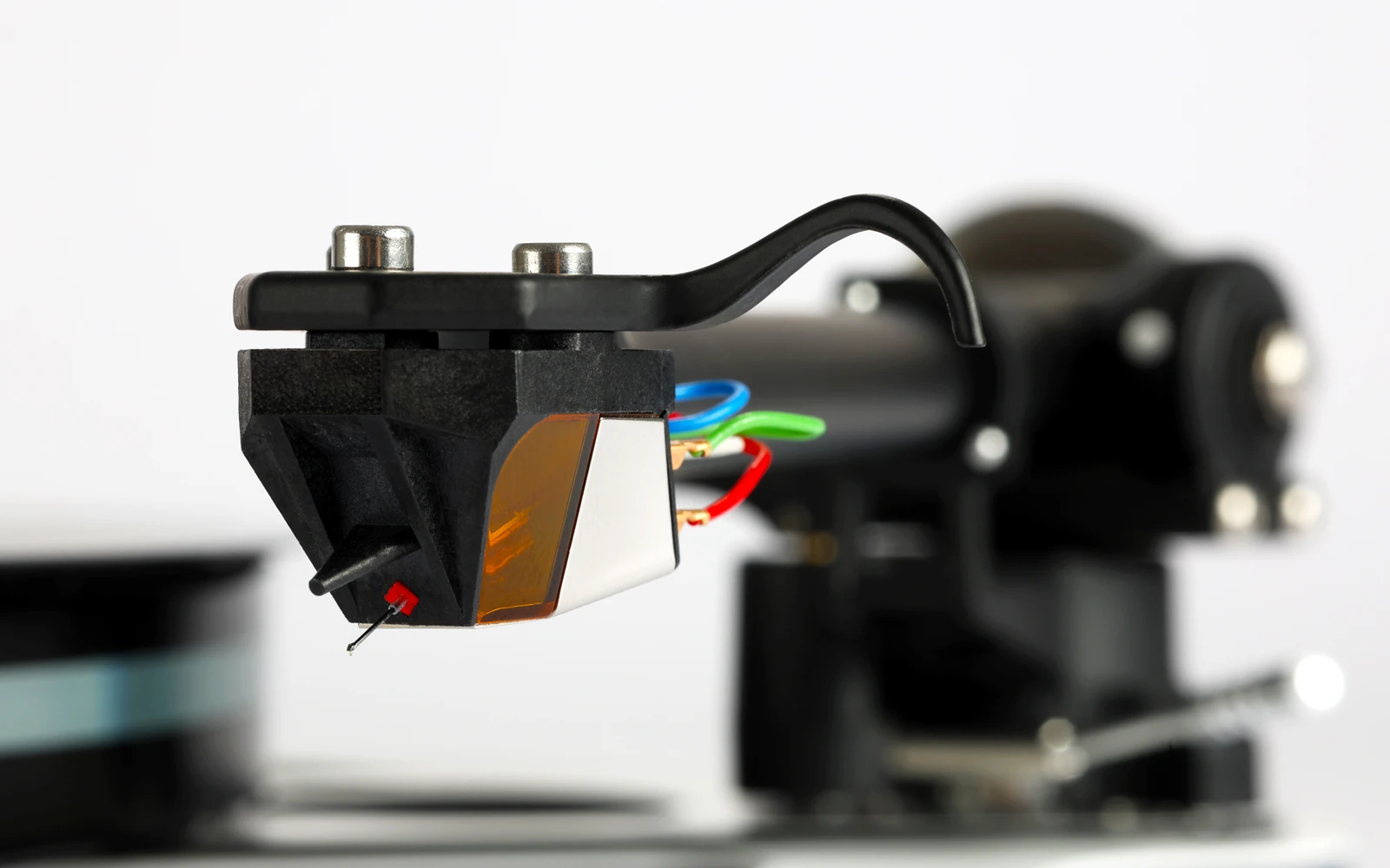 Rega Nd9 Referenz MM Tonabnehmer montiert