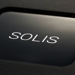 Rega Solis Top-Platte mit Schriftzug