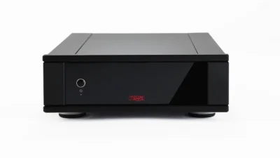 Rega Aos MC Vorverstärker Front leicht angewinkelt