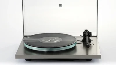 Planar 6 RS Lid geöffnet, frontal abgebildet