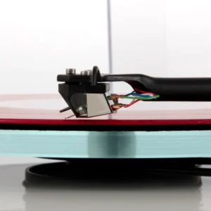 Rega Planar 3 weiß mit Nd5 Tonabnehmer, detail