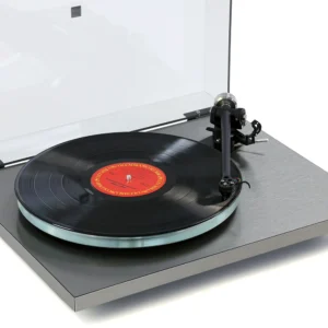 Rega Planar 6 RS Rega Special Edition mit Ania MC Tonabnehmer, angewinkelt topdown